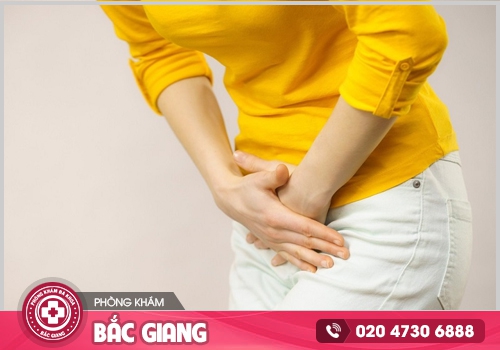 Hiện tượng chậm kinh ra dịch bất thường gây nhiều ảnh hưởng đến sức khỏe nữ giới. chậm kinh ra dịch bất thường